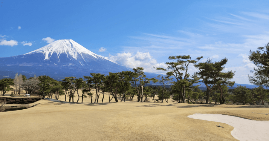 Cover Image for 一度はラウンドしたい!山梨県の名門ゴルフ場&高級リゾートコース10選