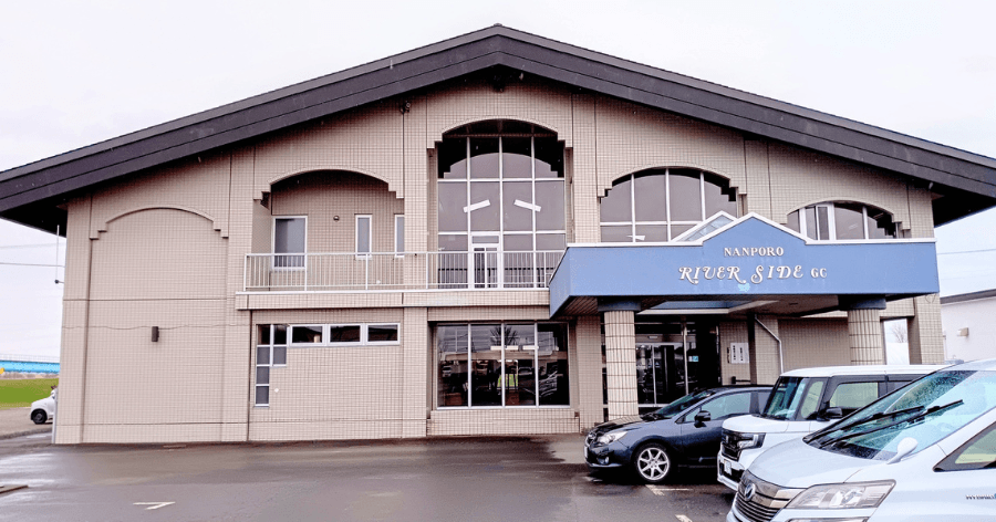 Cover Image for 【ゴルフ場レビュー】南幌リバーサイドゴルフ場(南幌町)