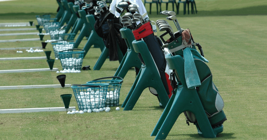 Cover Image for 【屋外orインドア】ゴルフレッスンのメリットとデメリット